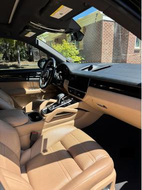 2019 Porsche Cayenne Base