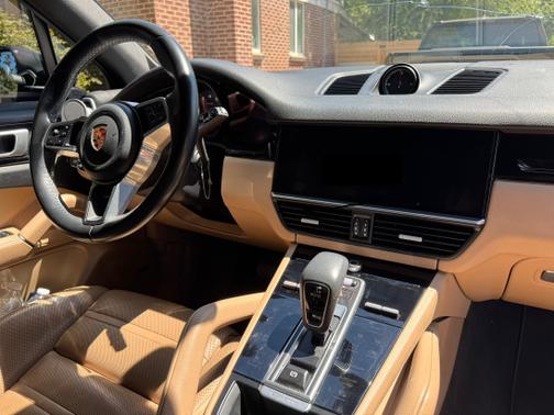 2019 Porsche Cayenne Base
