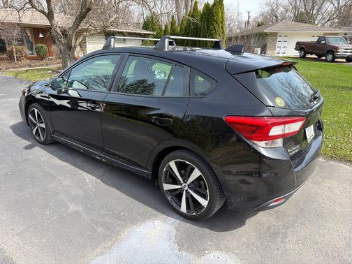 2017 Subaru Impreza 2.0i Sport