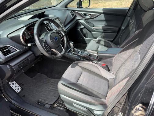 2017 Subaru Impreza 2.0i Sport