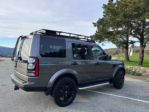 2016 Land Rover LR4 HSE Silver Edition