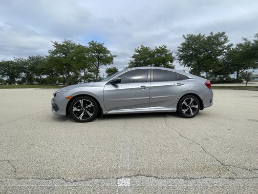 2016 Honda Civic Touring