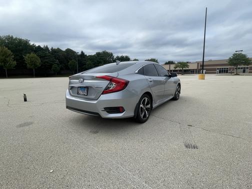 2016 Honda Civic Touring