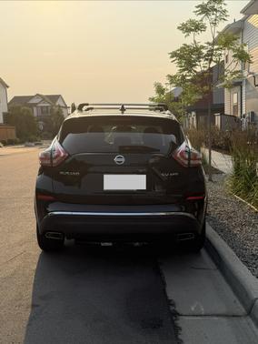 Black 2018 Nissan Murano SV