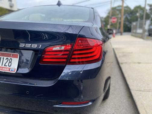 2015 BMW 528 i xDrive