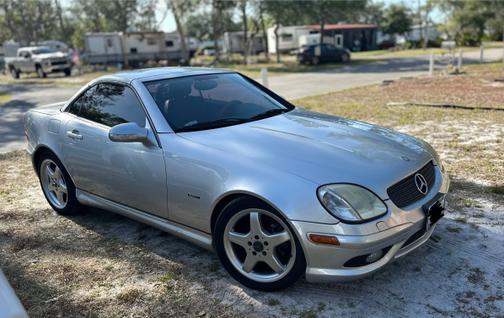 2004 Mercedes-Benz SLK-Class SLK230 Kompressor