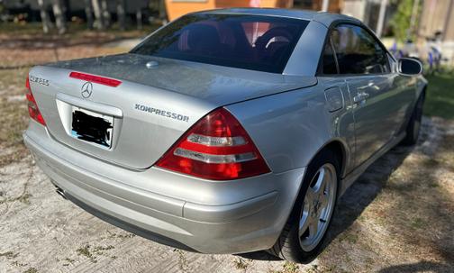 2004 Mercedes-Benz SLK-Class SLK230 Kompressor