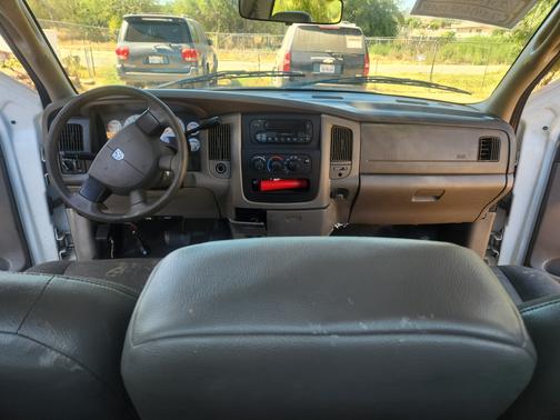 2005 Dodge Ram 2500 ST
