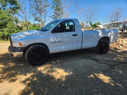 2005 Dodge Ram 2500 ST
