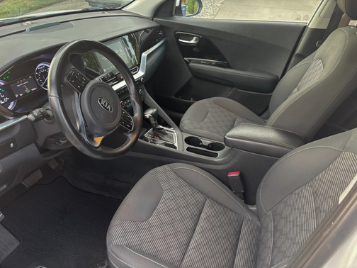 2021 Kia Niro Plug-In Hybrid LXS