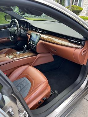 Gray 2017 Maserati Quattroporte S GranLusso