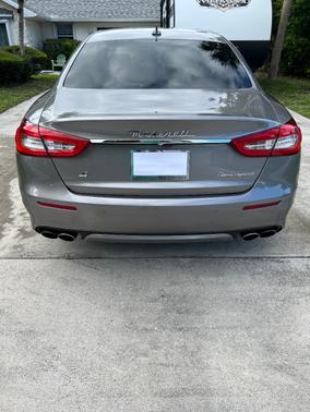 Gray 2017 Maserati Quattroporte S GranLusso