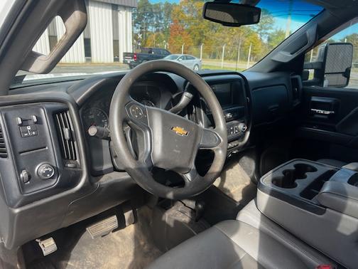 2019 Chevrolet Silverado 2500 WT