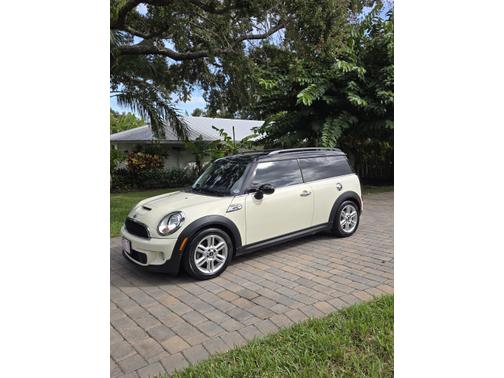 2011 MINI Cooper S Clubman Base