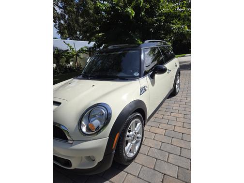 2011 MINI Cooper S Clubman Base