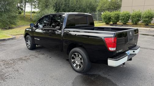 Black 2010 Nissan Titan XE