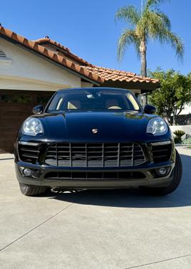 2016 Porsche Macan S