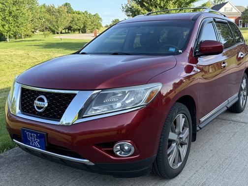 2014 Nissan Pathfinder Platinum