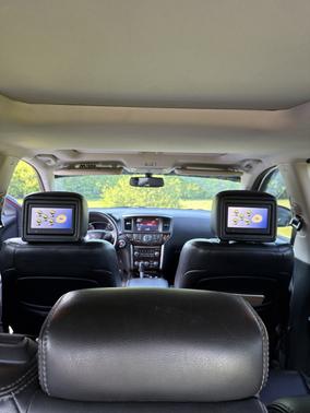 2014 Nissan Pathfinder Platinum