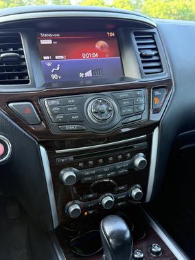 2014 Nissan Pathfinder Platinum
