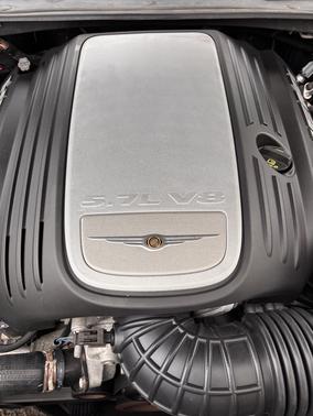 2006 Chrysler 300C Base