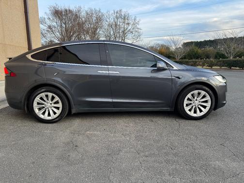 2017 Tesla Model X 100D