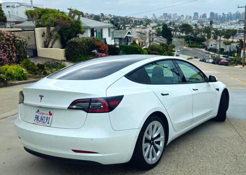 2022 Tesla Model 3 Base