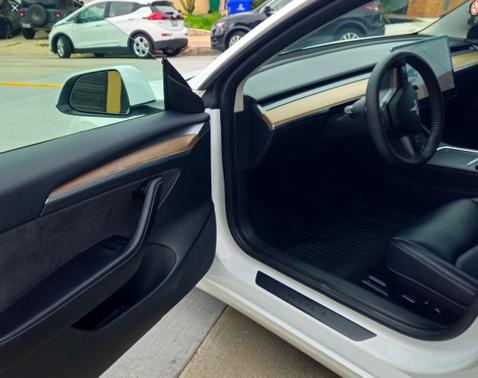 2022 Tesla Model 3 Base