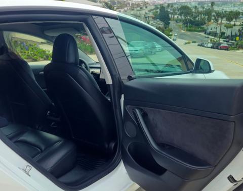 2022 Tesla Model 3 Base