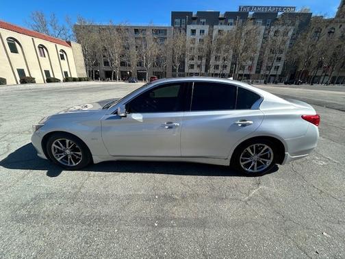 2017 INFINITI Q50 3.0t Signature Edition