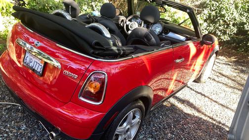 2009 MINI Cooper Base