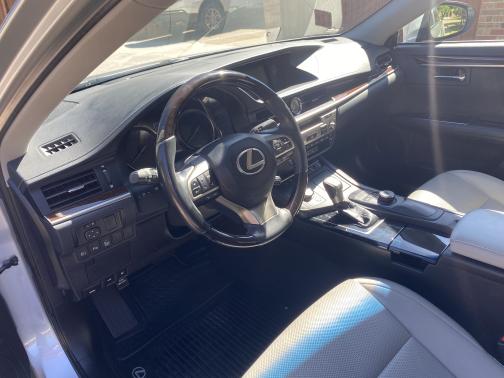 2018 Lexus ES 350 Base