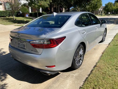 2018 Lexus ES 350 Base