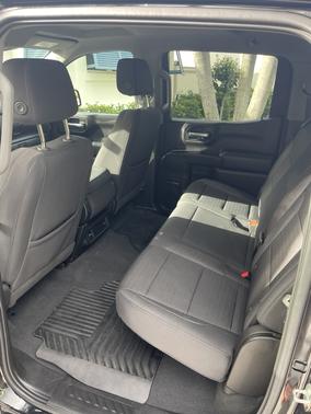 Black 2022 Chevrolet Silverado 1500 Custom