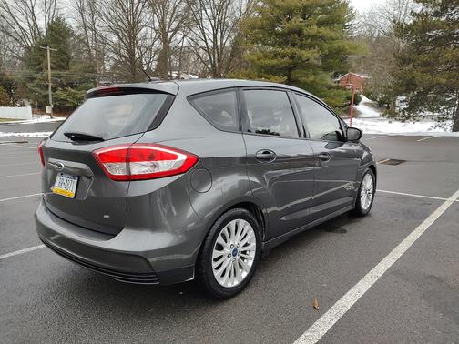 2017 Ford C-Max Energi SE