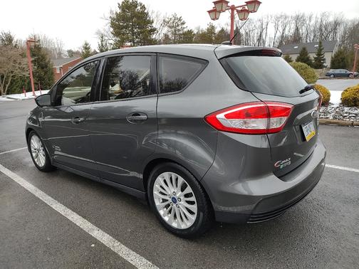 2017 Ford C-Max Energi SE
