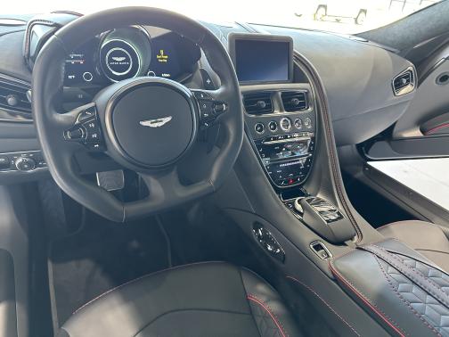 2023 Aston Martin DBS Base