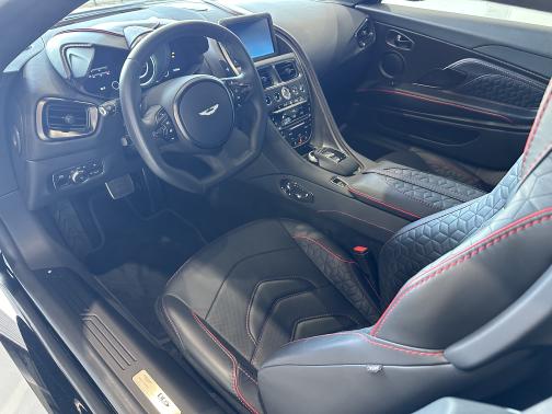 2023 Aston Martin DBS Base