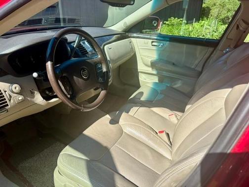 Red 2008 Cadillac DTS Luxury I