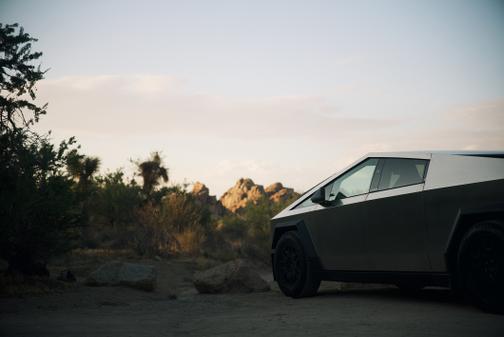 2024 Tesla Cybertruck AWD