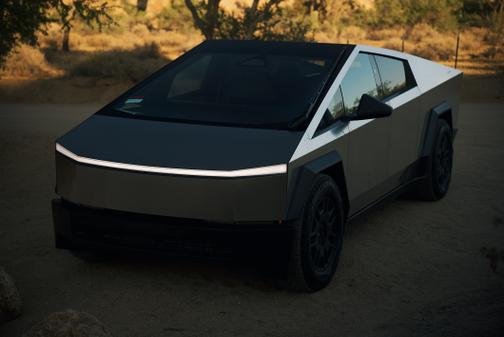 2024 Tesla Cybertruck AWD