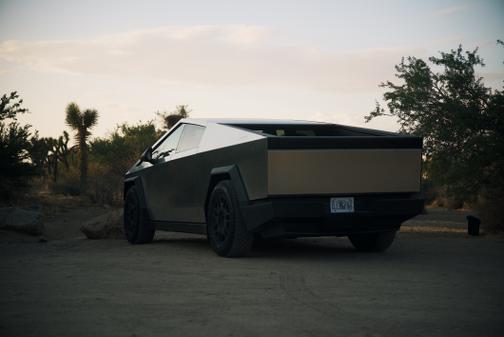 2024 Tesla Cybertruck AWD
