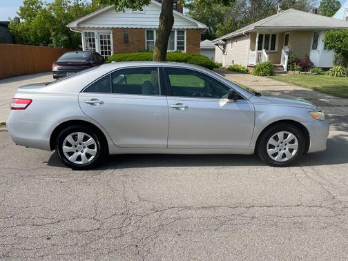 2011 Toyota Camry LE