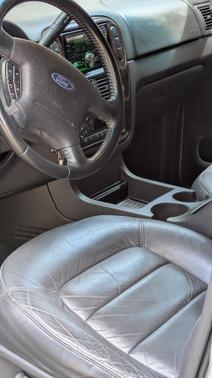 2003 Ford Explorer Limited