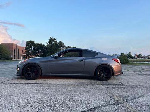 2016 Hyundai Genesis Coupe 3.8 Ultimate
