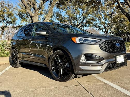 2020 Ford Edge ST