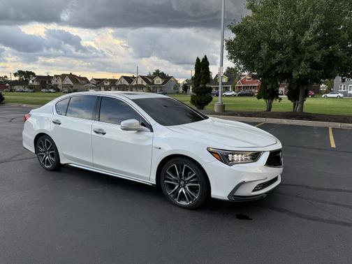 2020 Acura RLX Sport Hybrid Advance Package