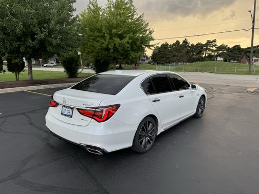 2020 Acura RLX Sport Hybrid Advance Package