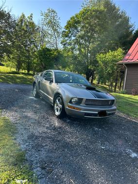 2008 Ford Mustang Base