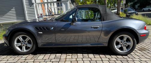 2001 BMW Z3 2.5i Roadster